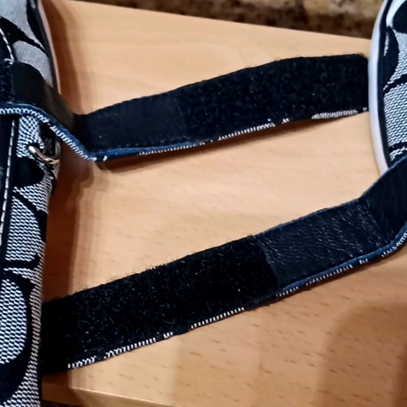 COACH EST. 1941 Women's Flat Shoes. New Without tag. Excellent Condition. - Picture 7 of 12